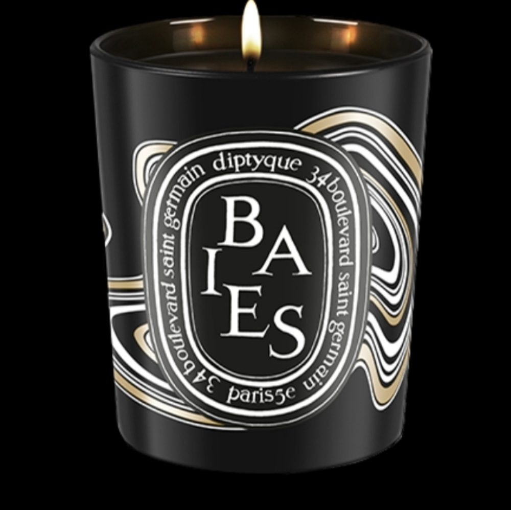 BNIB Hard to Find- Baies Limited Edition Candle 190g 2021 - Picture 4 of 7